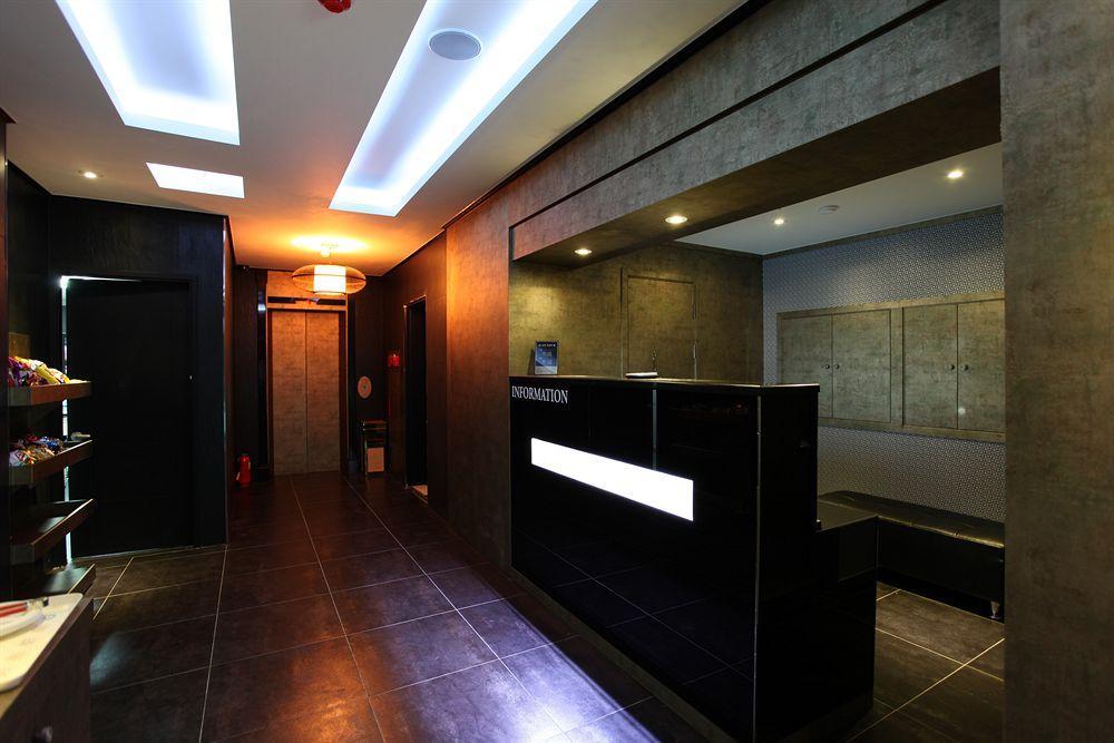 Moxy Seoul Insadong Hotel Exterior photo
