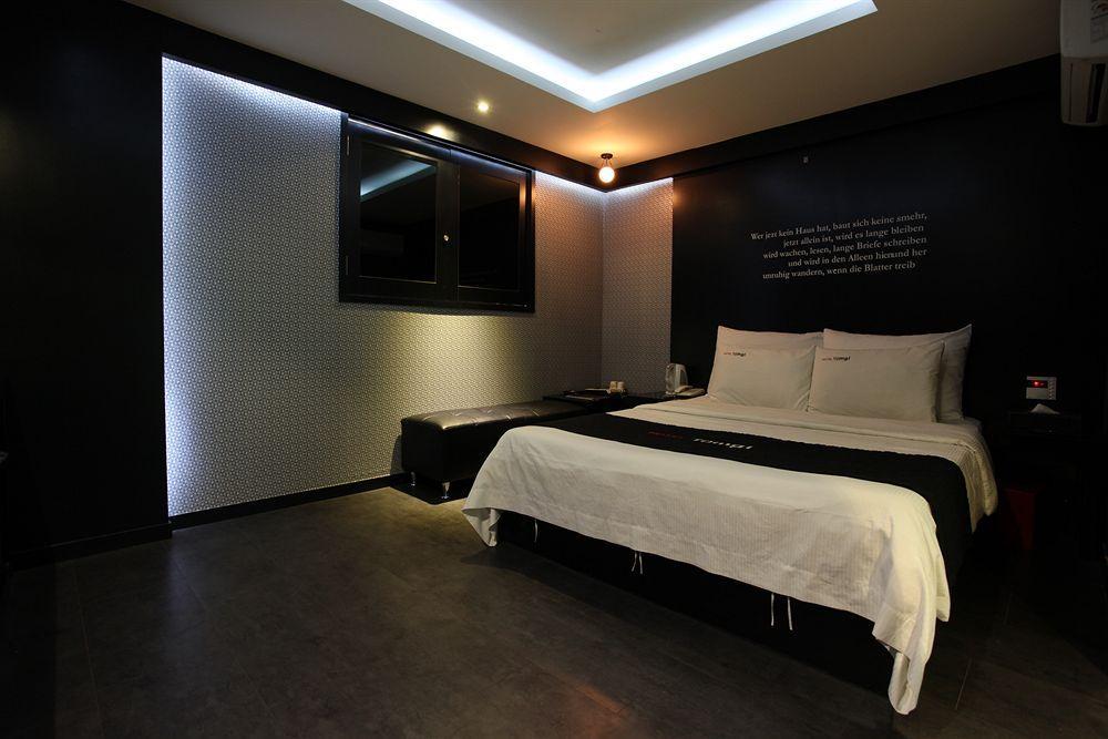 Moxy Seoul Insadong Hotel Exterior photo
