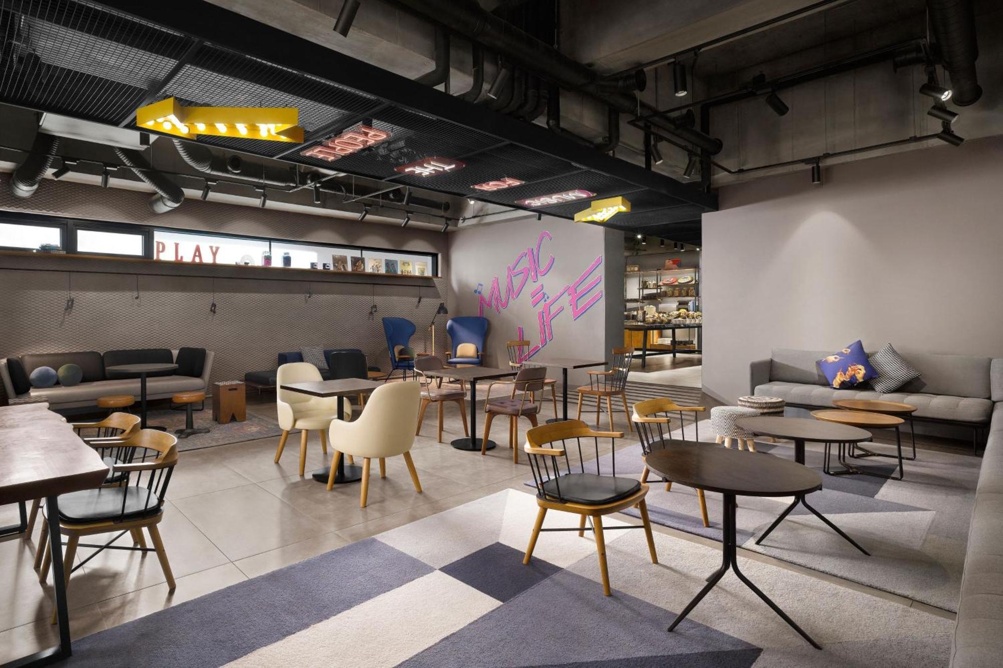 Moxy Seoul Insadong Hotel Exterior photo