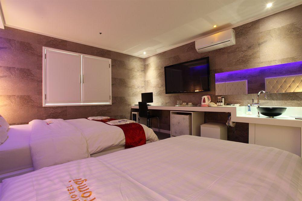 Moxy Seoul Insadong Hotel Exterior photo