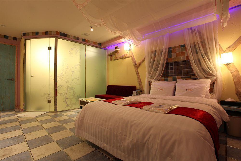 Moxy Seoul Insadong Hotel Exterior photo
