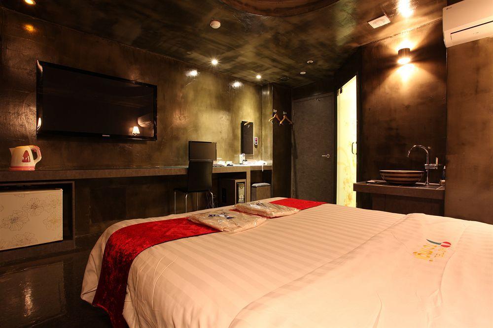 Moxy Seoul Insadong Hotel Exterior photo